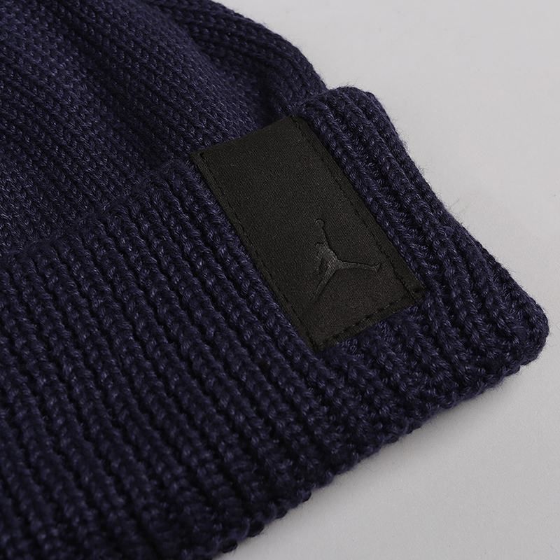Шапка Jordan Watch Beanie (861456-410)  - цена, описание, фото 2